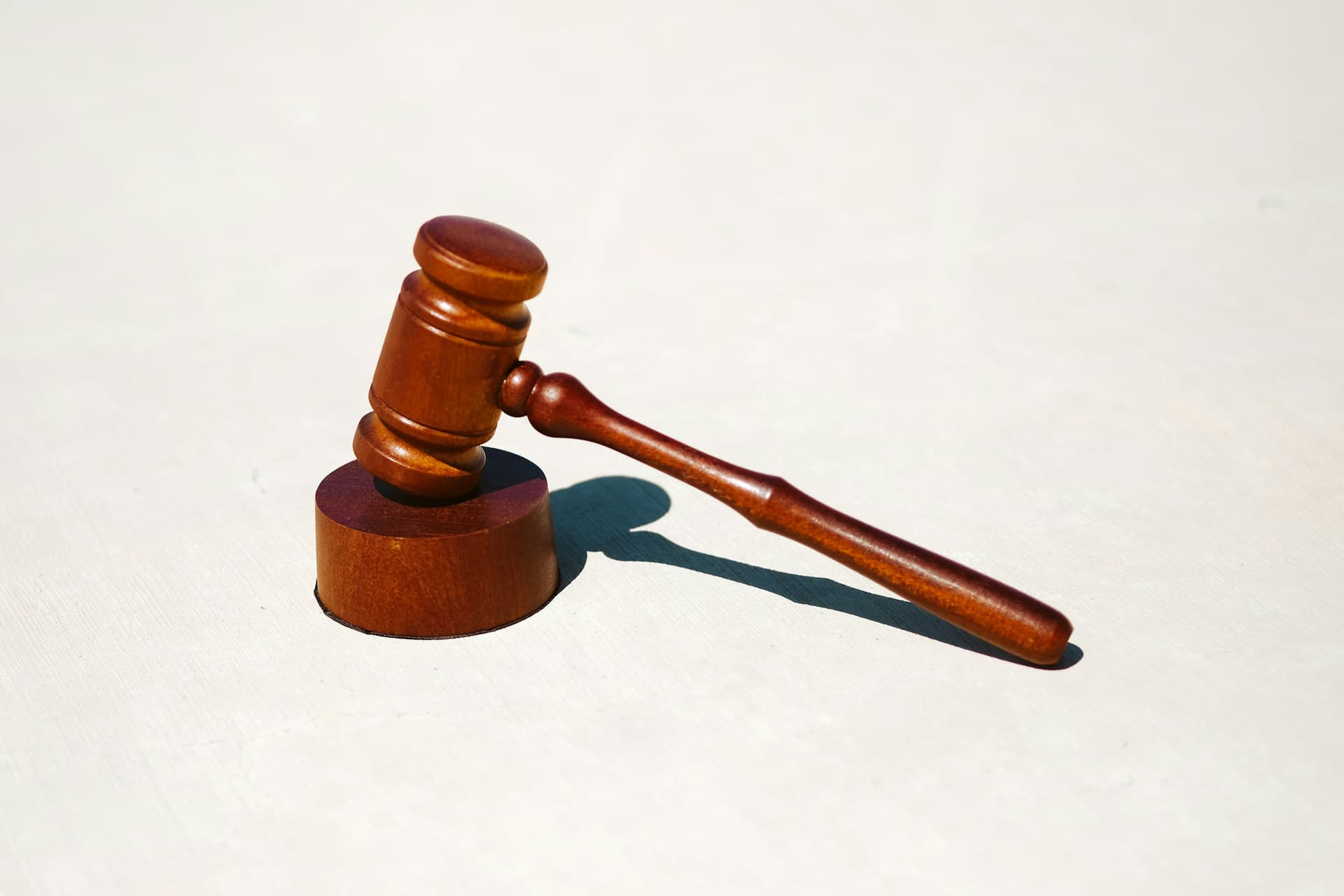 Patung Lady Justice simbol keadilan